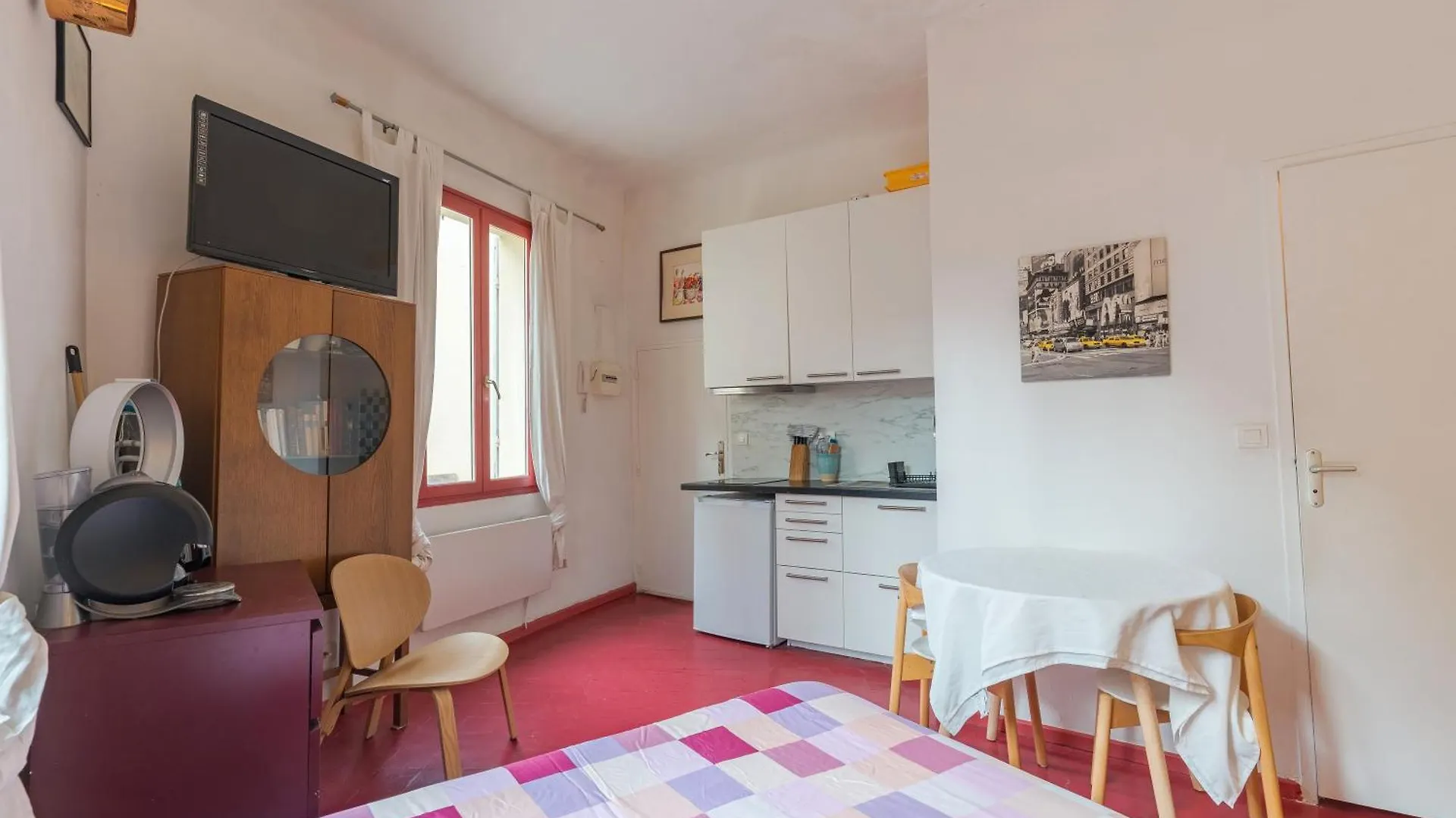 Finsonius Studios Aix-en-Provence Apartman