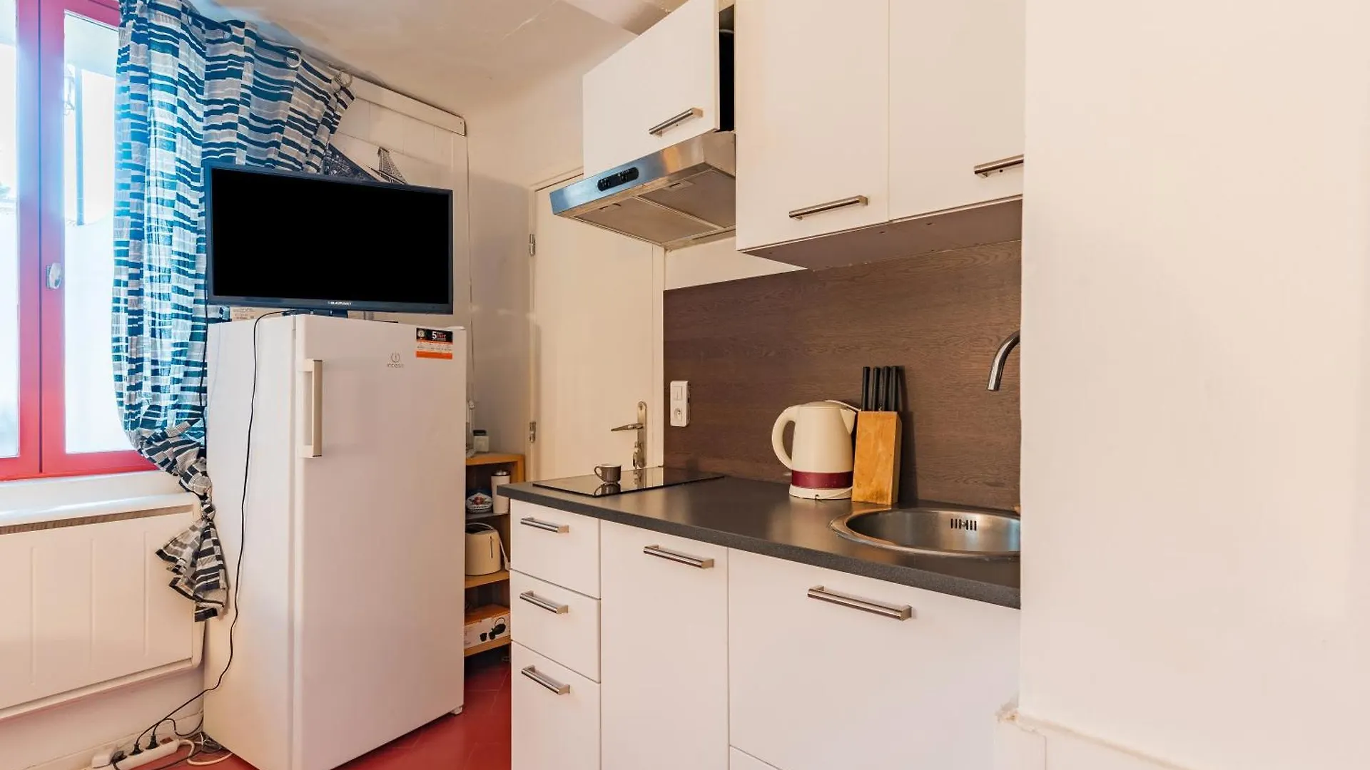 Finsonius Studios Aix-en-Provence Apartman