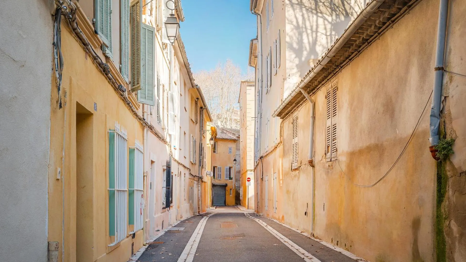 Apartment Finsonius Studios Aix-en-Provence France